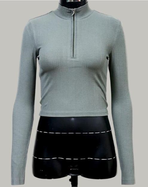 Ladies half-zip top